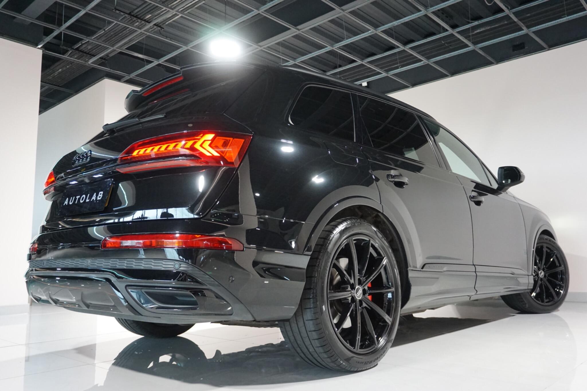 Audi Q7 3.0 TFSI V6 55 Black Edition SUV 5dr Petrol Tiptronic quattro Euro 6 (s/s) (340 ps)